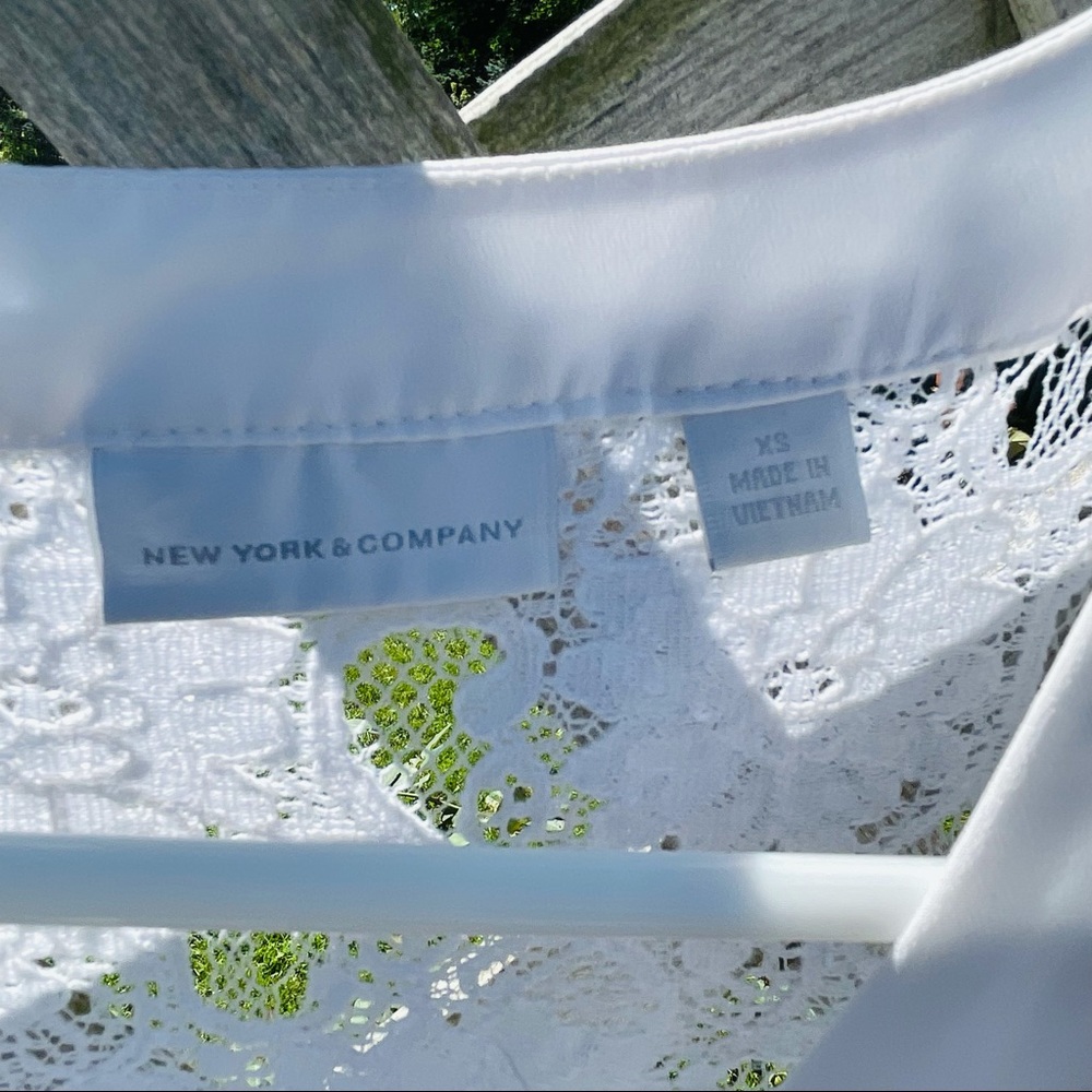 New York & Company Top - Picture 3 of 5